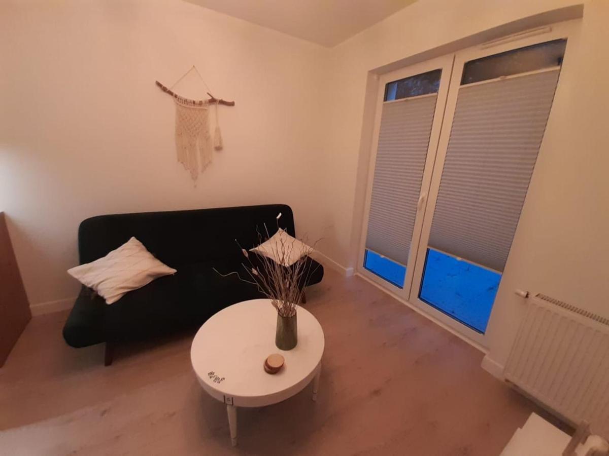 Komfortowy Apartament Przy Lesie Wejherowo Exterior photo